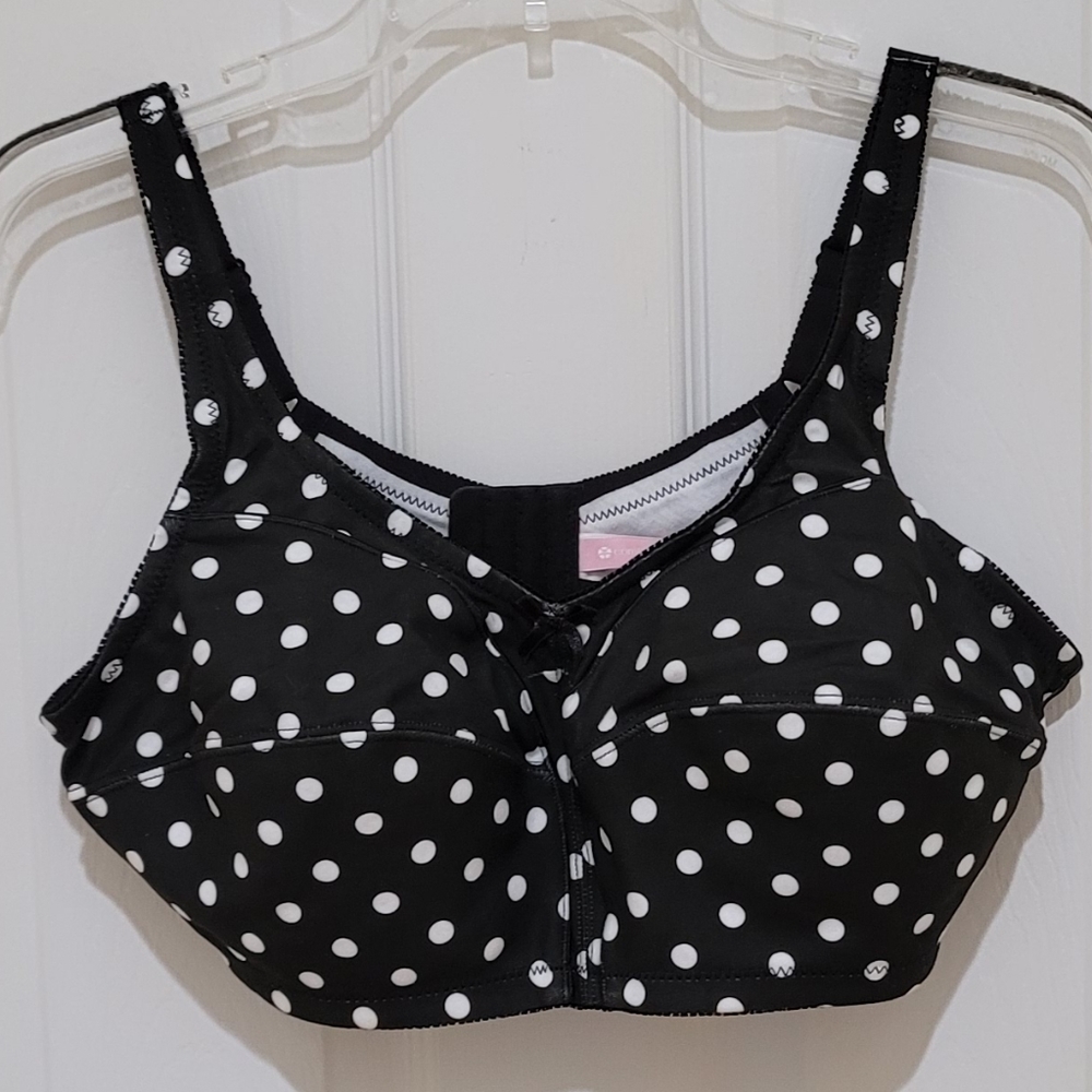 NWOT Comfortchoice Black Polka Dot Full Cover Bra
